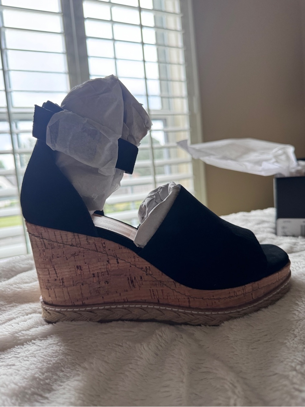NEW Dolce Vita Otto Black Suede Cork Platform Wedge Sandals Size 8 NIB - Picture 2 of 9